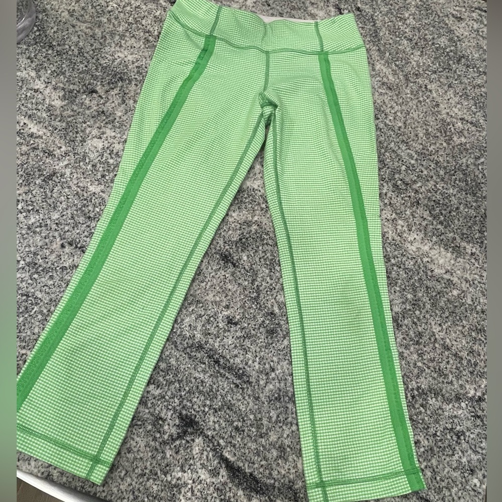 Lululemon Coast to Class Cropped Pant